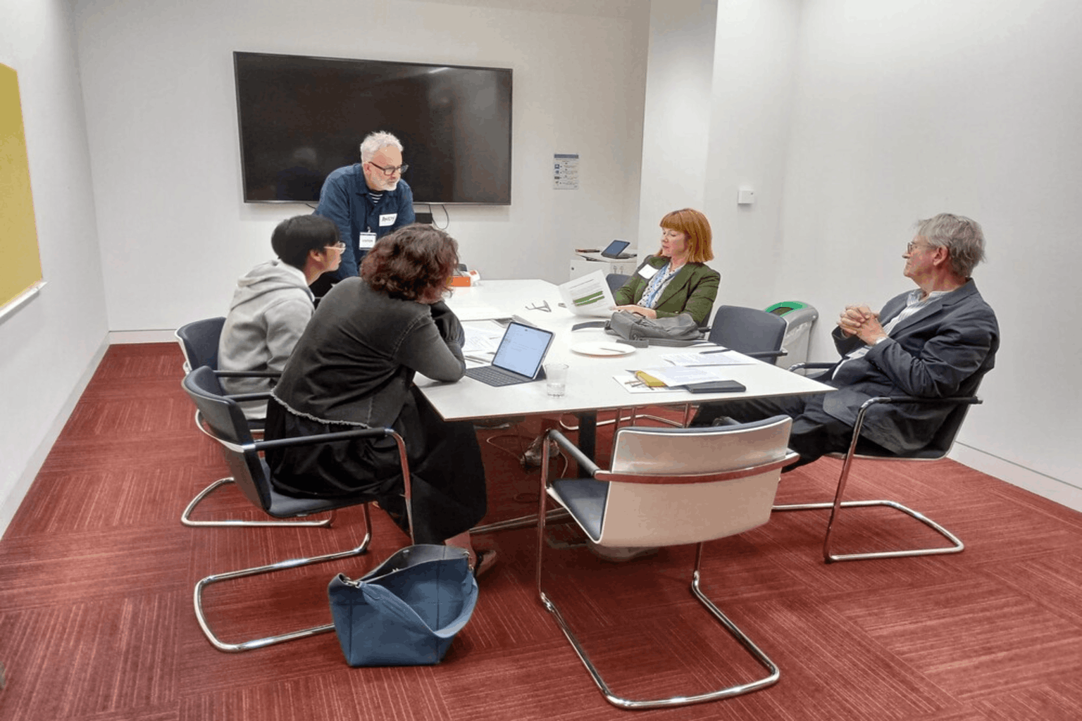 Council discussing participation commitments